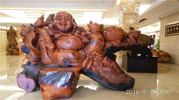 欧宝(中国)办公欧宝手机平台工厂五星级展厅镇店之宝