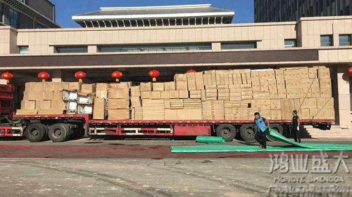 欧宝(中国)欧宝手机平台安装工人卸货