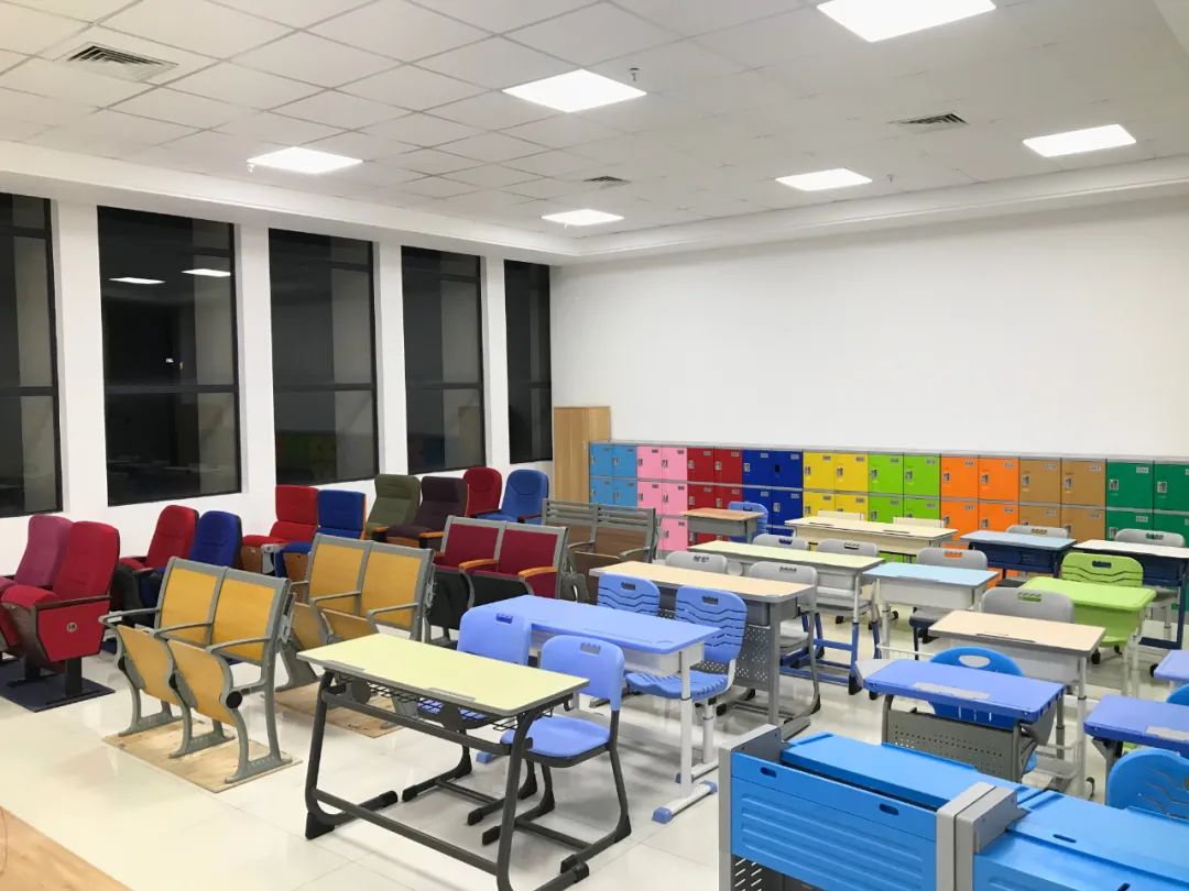 学校欧宝手机平台